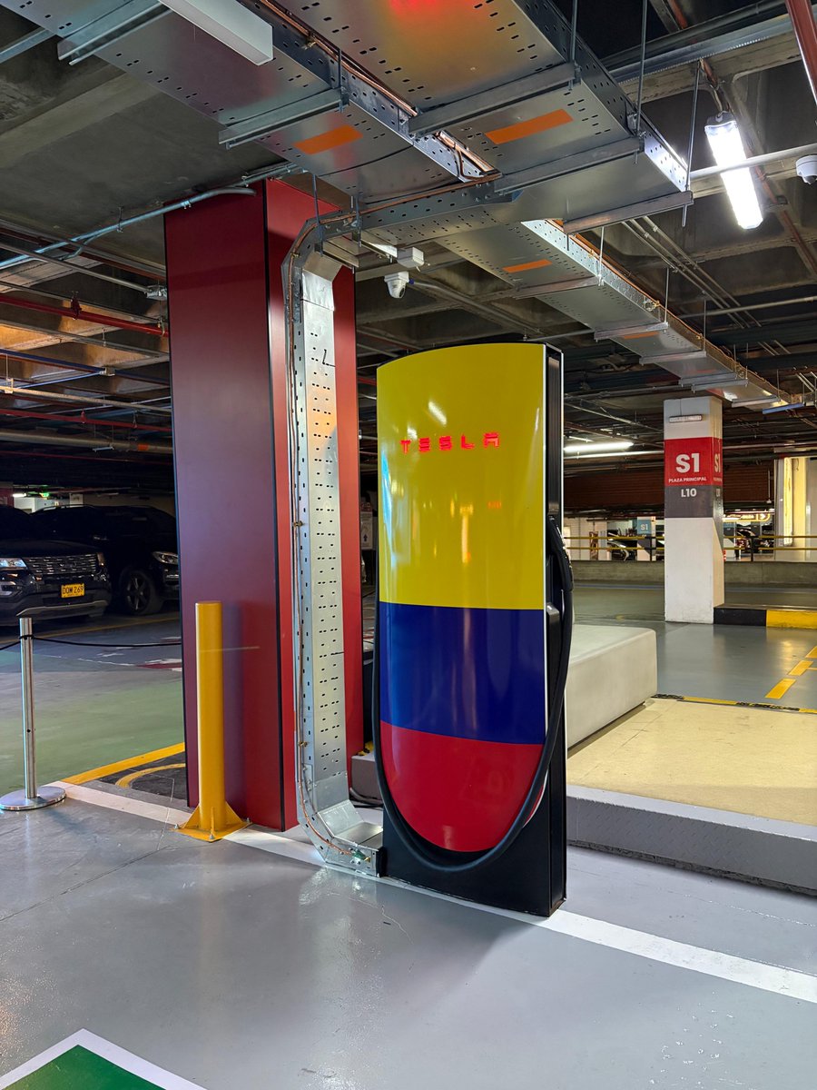 Tesla abre los primeros Superchargers en Colombia: Medellín y Bogotá